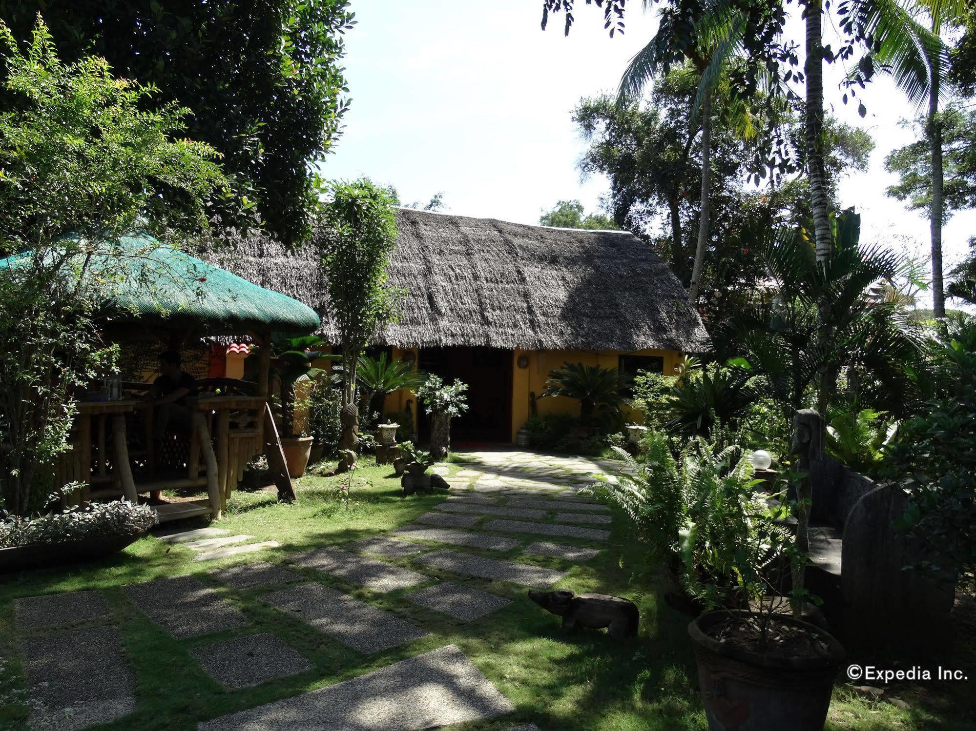Hibiscus Garden Resort Puerto Princesa Kültér fotó
