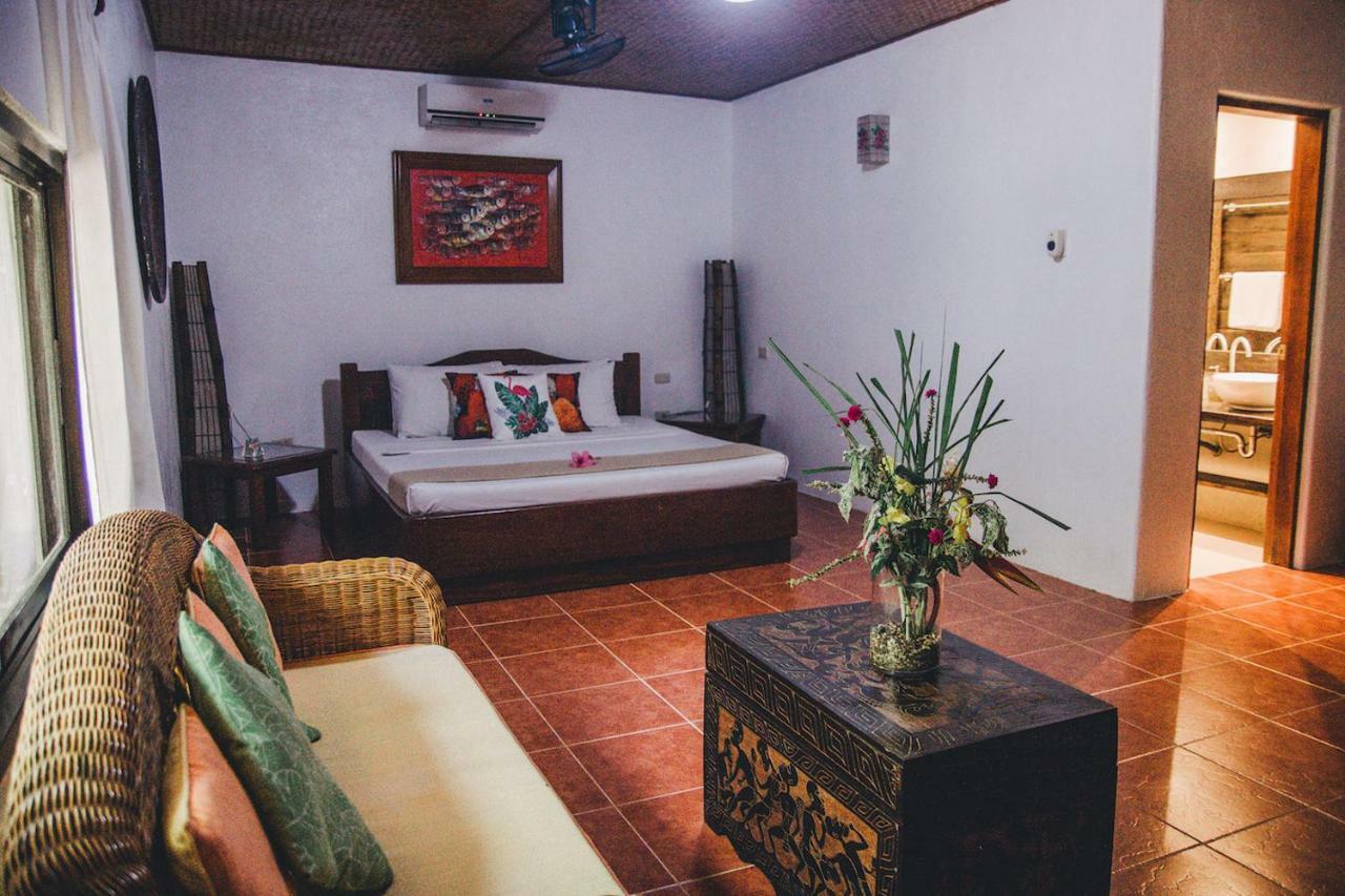 Hibiscus Garden Resort Puerto Princesa Kültér fotó